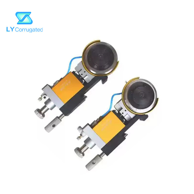 Phụ kiện máy dệt 1000G / M2 Lưỡi dao áp suất không khí 130 Loại Giá đỡ dao khí nén